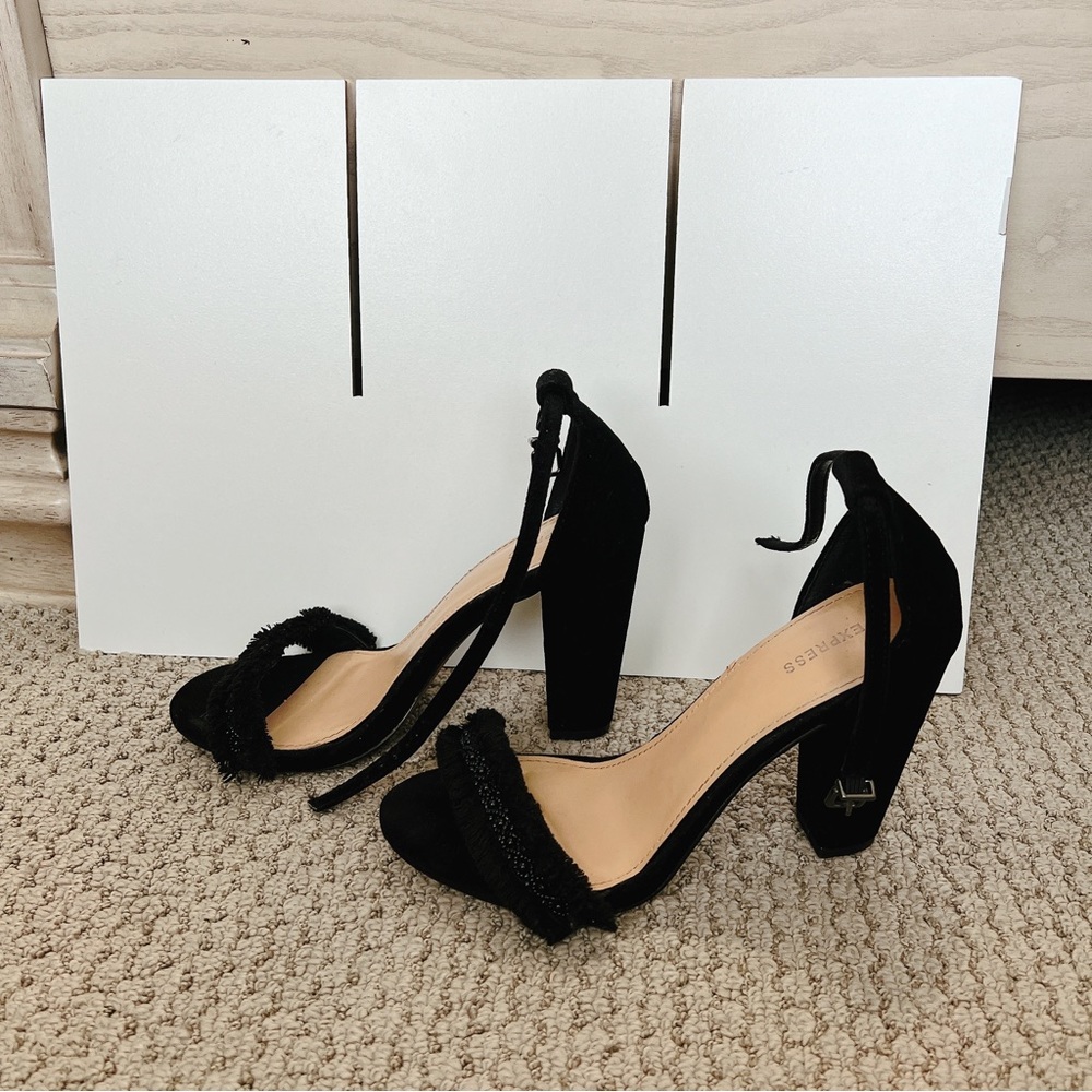 Express Women's Ankle Strap Sandals Block Heels Shoes Black Adjustable Buckle 9